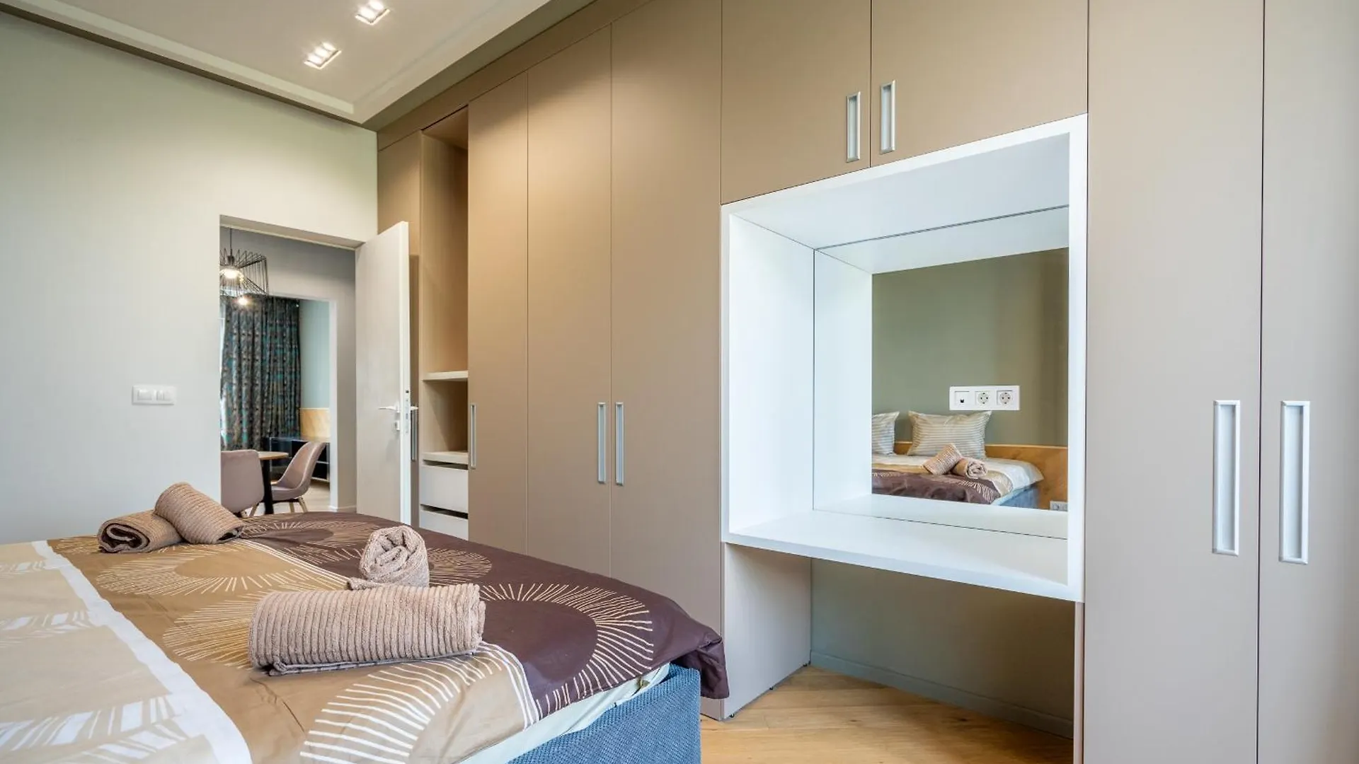 2Bdr District Apartment Sofia