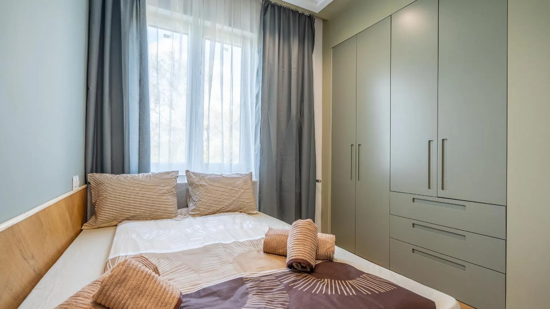 2Bdr District Apartment Sofia